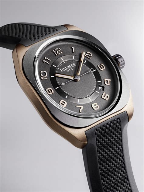 hermes h08 2023